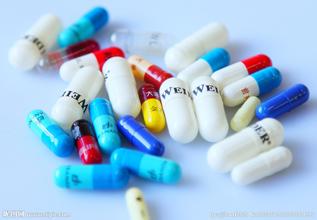 FDA开闸放水：3个月批准12个新药上市