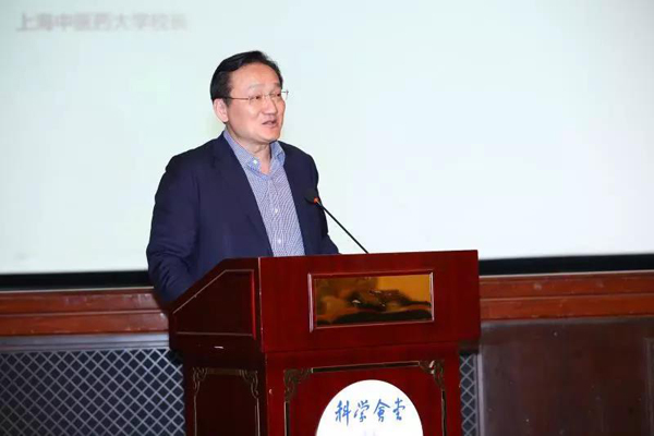 总会副会长、医务分会会长徐建光